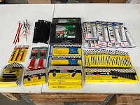 Mix kavel diverse merken handgereedschap & accessoires - afbeelding 1 van  9