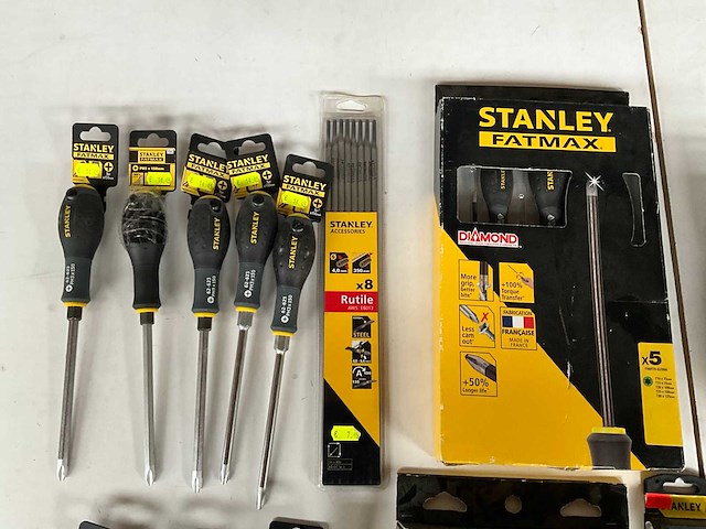 Mix kavel diverse merken handgereedschap & accessoires - afbeelding 2 van  11