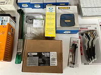 Mix kavel diverse merken handgereedschap & accessoires - afbeelding 7 van  11