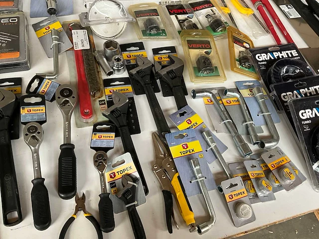 Mix kavel diverse merken handgereedschap en accessoires - afbeelding 9 van  11