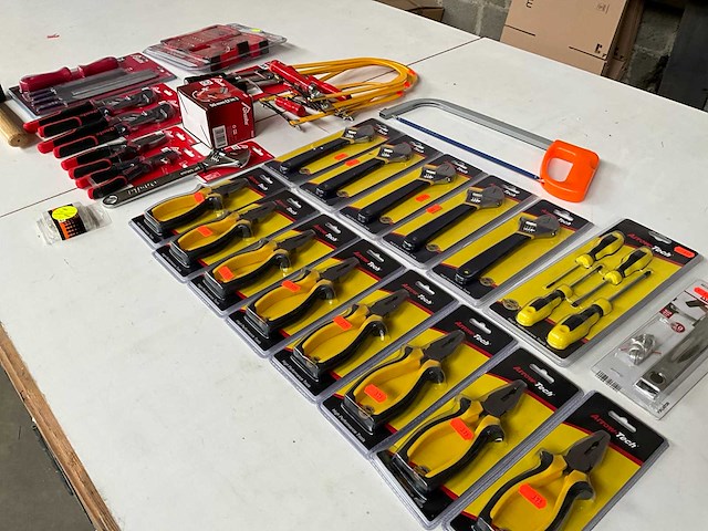 Mix kavel diverse merken handgereedschap en accessoires - afbeelding 9 van  10