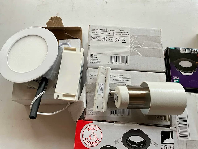 Mix kavel diverse merken verlichting - afbeelding 4 van  11