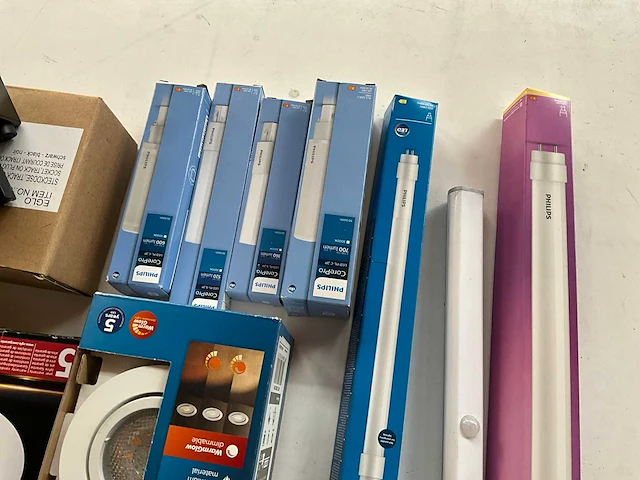 Mix kavel diverse merken verlichting - afbeelding 9 van  11