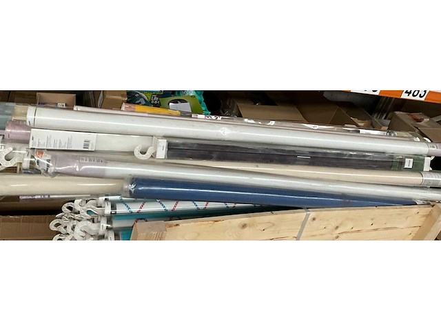 Mix kavel diverse rolgordijnen (36x) - afbeelding 1 van  5