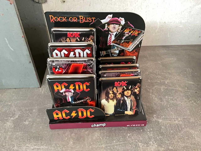 Mix kavel diverse rookwaren ac/dc - afbeelding 6 van  9