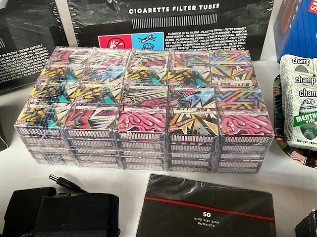 Mix kavel diverse rookwaren - afbeelding 4 van  12