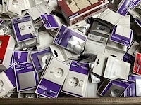 Mix kavel diverse schakelmateriaal (300x) - afbeelding 6 van  6