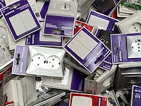 Mix kavel diverse schakelmateriaal (900x) - afbeelding 6 van  6