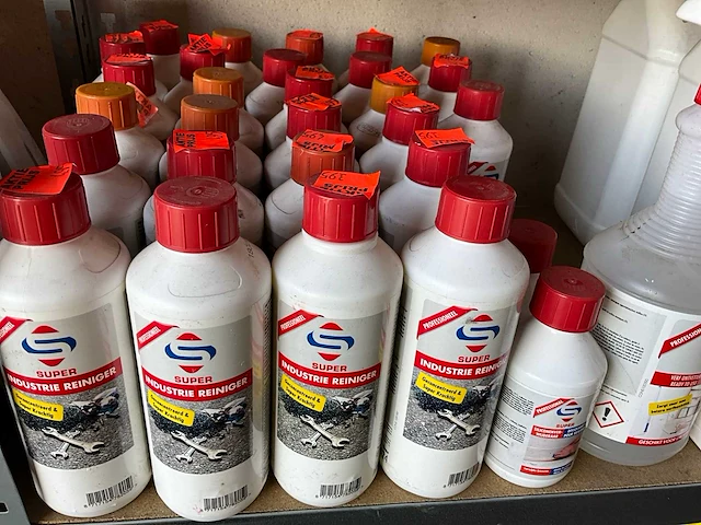 Mix kavel diverse schoonmaakmiddelen van o.a. super - afbeelding 2 van  4