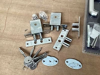Mix kavel diverse sloten en cilinders - afbeelding 4 van  4