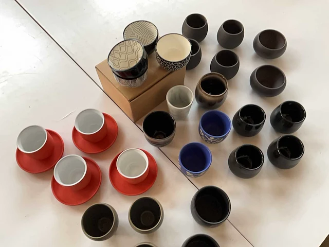 Mix kavel diverse soorten kopjes - afbeelding 2 van  10