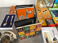 Mix kavel diverse verzilverde accessoires - afbeelding 7 van  13
