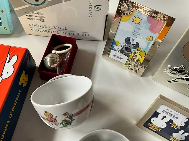 Mix kavel diverse verzilverde kinder artikelen - afbeelding 9 van  13
