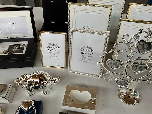 Mix kavel diverse verzilverde woonaccessoires - afbeelding 16 van  16