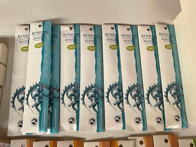 Mix kavel diverse wierook - afbeelding 3 van  8