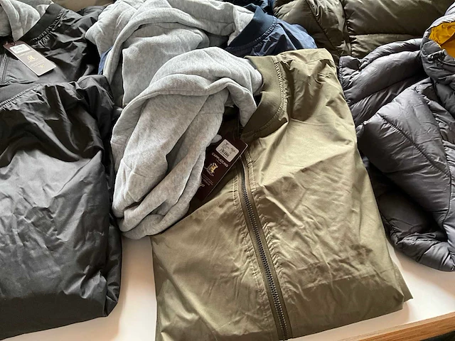 Mix kavel italiaanse herenkleding van cappuccino maat xxl - afbeelding 3 van  17