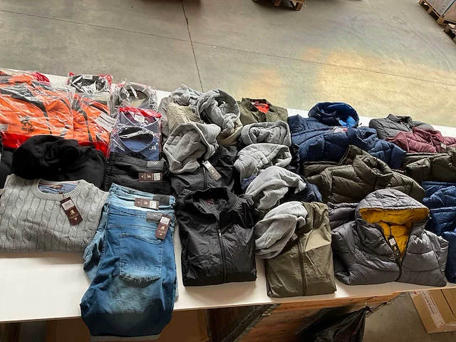 Mix kavel italiaanse herenkleding van cappuccino maat xxl - afbeelding 1 van  17