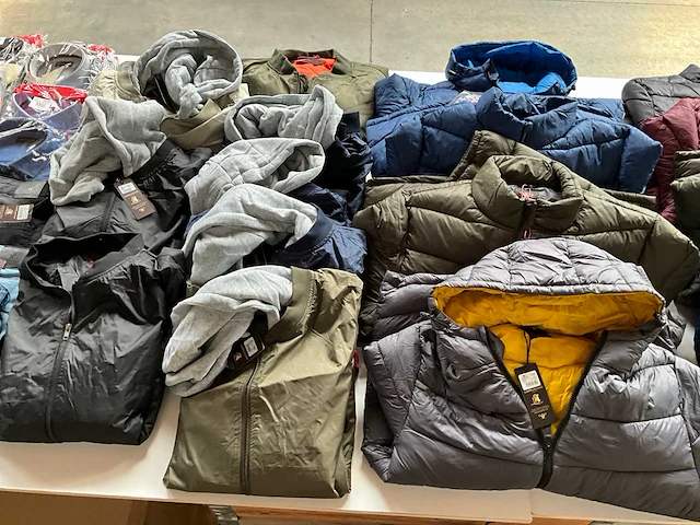 Mix kavel italiaanse herenkleding van cappuccino maat xxl - afbeelding 11 van  17