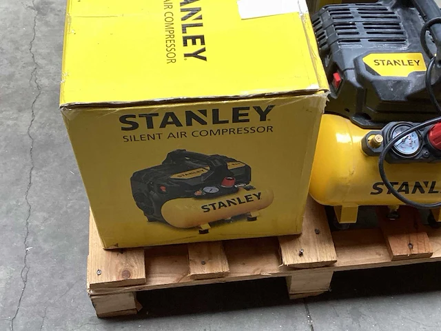 Mix kavel retouren webwinkel stanley - afbeelding 4 van  6