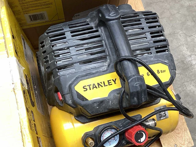 Mix kavel retouren webwinkel stanley - afbeelding 5 van  6