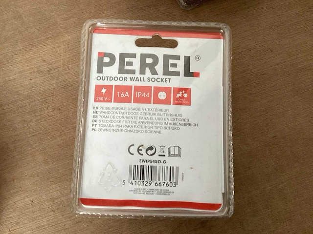Mix kavel schakelmateriaal, spatwaterdicht - afbeelding 4 van  4