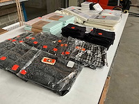 Mix kavel textiel - afbeelding 11 van  11