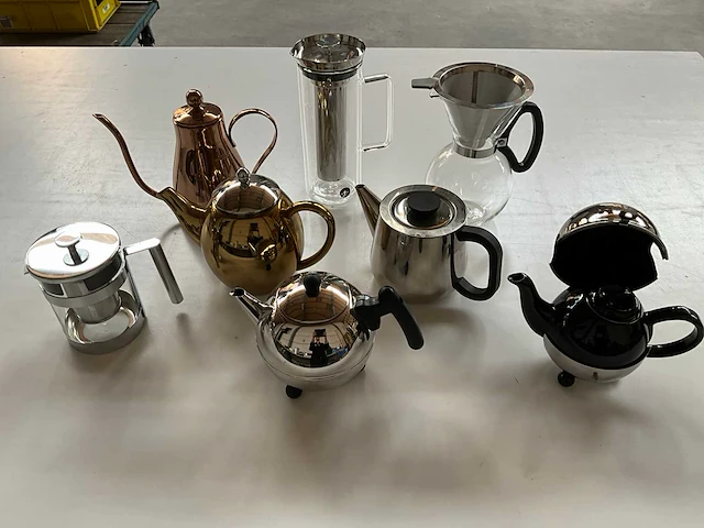 Mix kavel thee/koffie kannen van o.a. bredemeijer (8x) - afbeelding 1 van  10