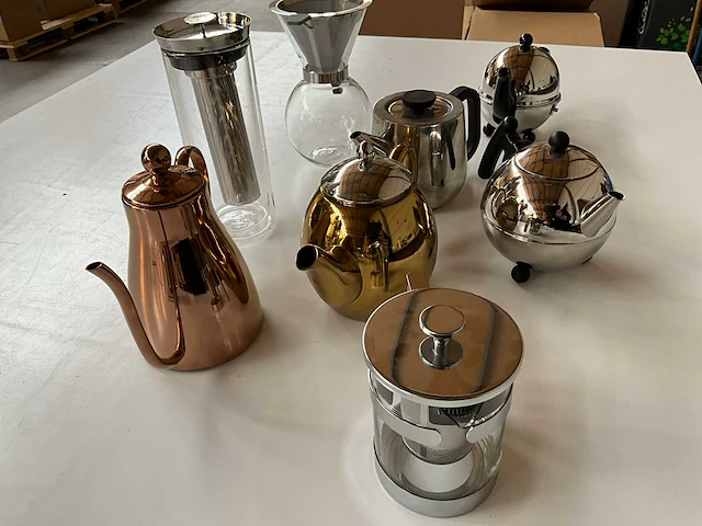 Mix kavel thee/koffie kannen van o.a. bredemeijer (8x) - afbeelding 9 van  10