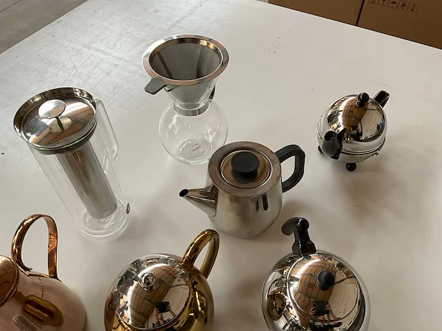 Mix kavel thee/koffie kannen van o.a. bredemeijer (8x) - afbeelding 10 van  10