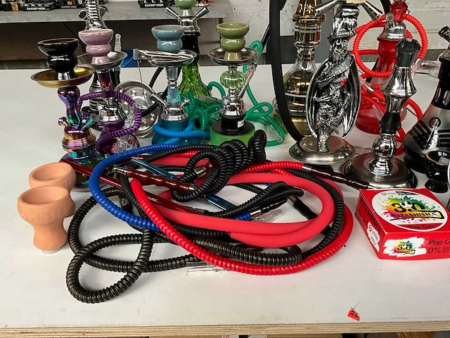 Mix kavel waterpijpen en toebehoren - afbeelding 5 van  9