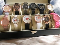 Mix lot horloges - afbeelding 1 van  1