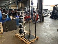 Mix medicine balls barbell rek 2x barbells krachtstation - afbeelding 1 van  7