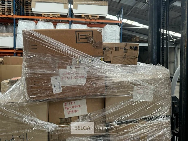 Mix pallet consumenten goederen - afbeelding 5 van  9