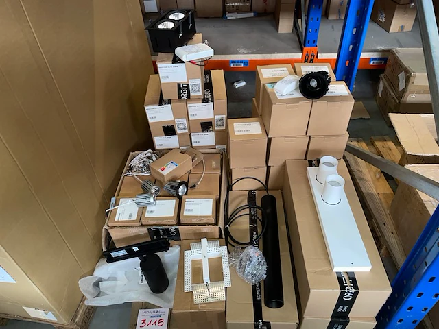 Mix pallet onderdelen - afbeelding 1 van  4