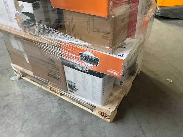 Mix pallet retouren webwinkel met producten van o.a. princess,tristar & campart - afbeelding 10 van  19