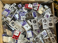 Mix pallet schakelmateriaal - afbeelding 3 van  6