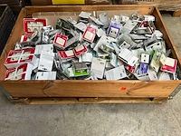 Mix pallet schakelmateriaal - afbeelding 2 van  7