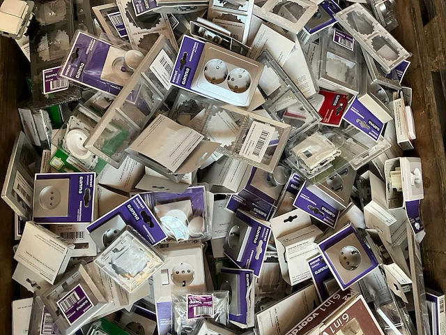 Mix pallet schakelmateriaal - afbeelding 4 van  7