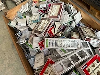 Mix pallet schakelmateriaal - afbeelding 6 van  6