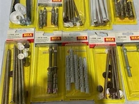 Mix van 10 diverse pakjes bevestigingsmateriaal - afbeelding 1 van  3