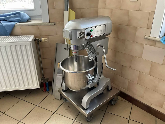 Mixer b200t keukenmachines en mixers - afbeelding 1 van  7