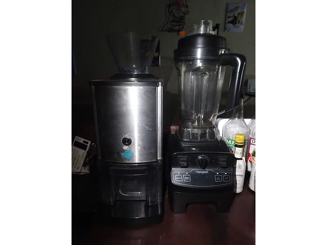 Mixer homgeek + icecrusher betec - afbeelding 1 van  2