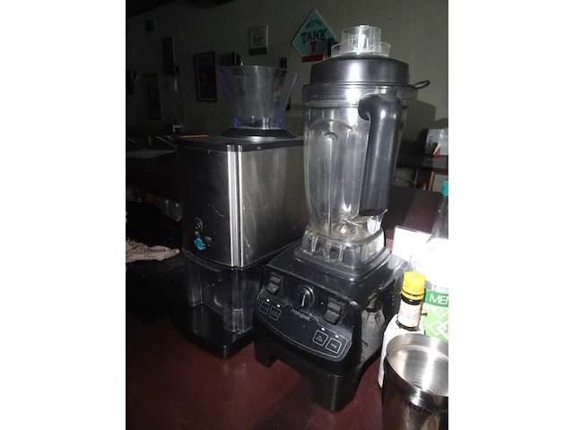 Mixer homgeek + icecrusher betec - afbeelding 2 van  2