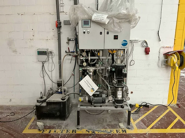 Ml system omgekeerde osmose toestel gebouw 3 - afbeelding 1 van  4