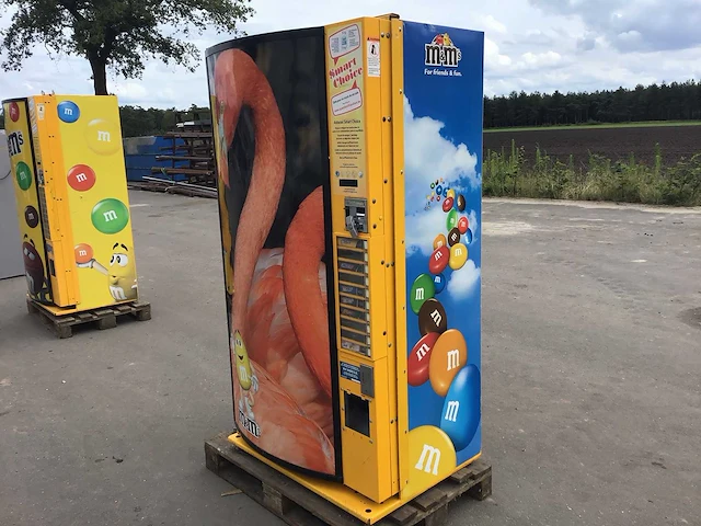 M&m - vending machine - afbeelding 2 van  7