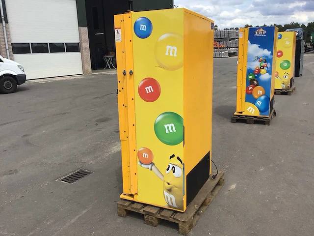 M&m - vending machine - afbeelding 6 van  9