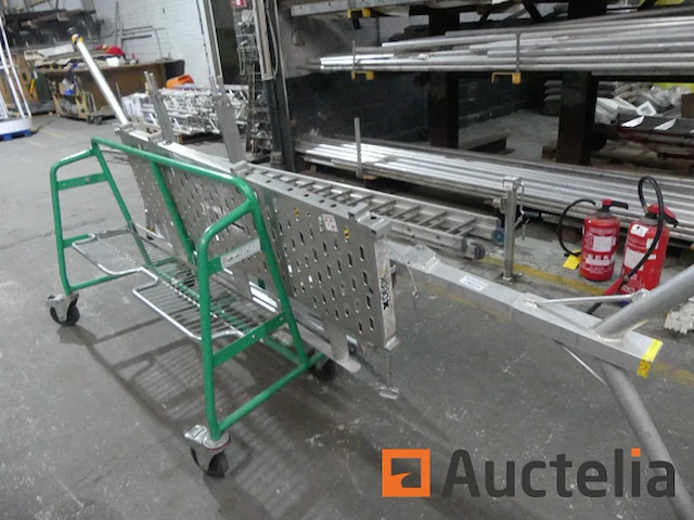 Mobiel en opvouwbaar aluminium platform 4 stappen safetec x deck pro - afbeelding 4 van  11