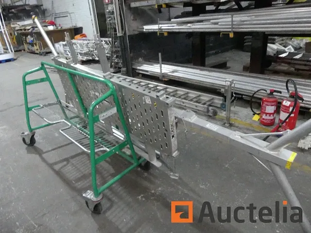 Mobiel en opvouwbaar aluminium platform 4 stappen safetec x deck pro - afbeelding 4 van  11