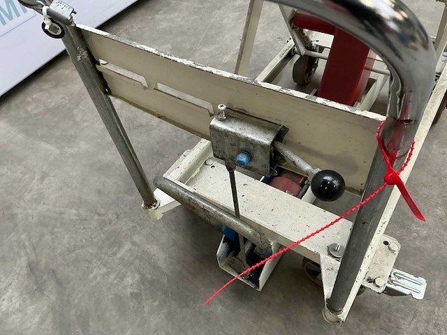 Mobiel hefplateau - afbeelding 9 van  10