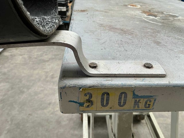 Mobiel hefplateau - afbeelding 3 van  13